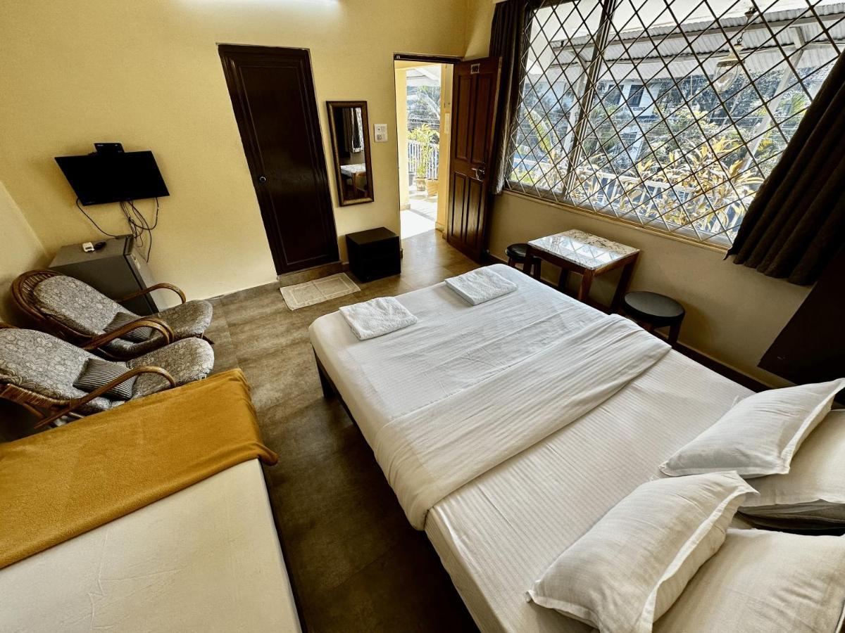 Hotel White Season Calangute Exterior photo
